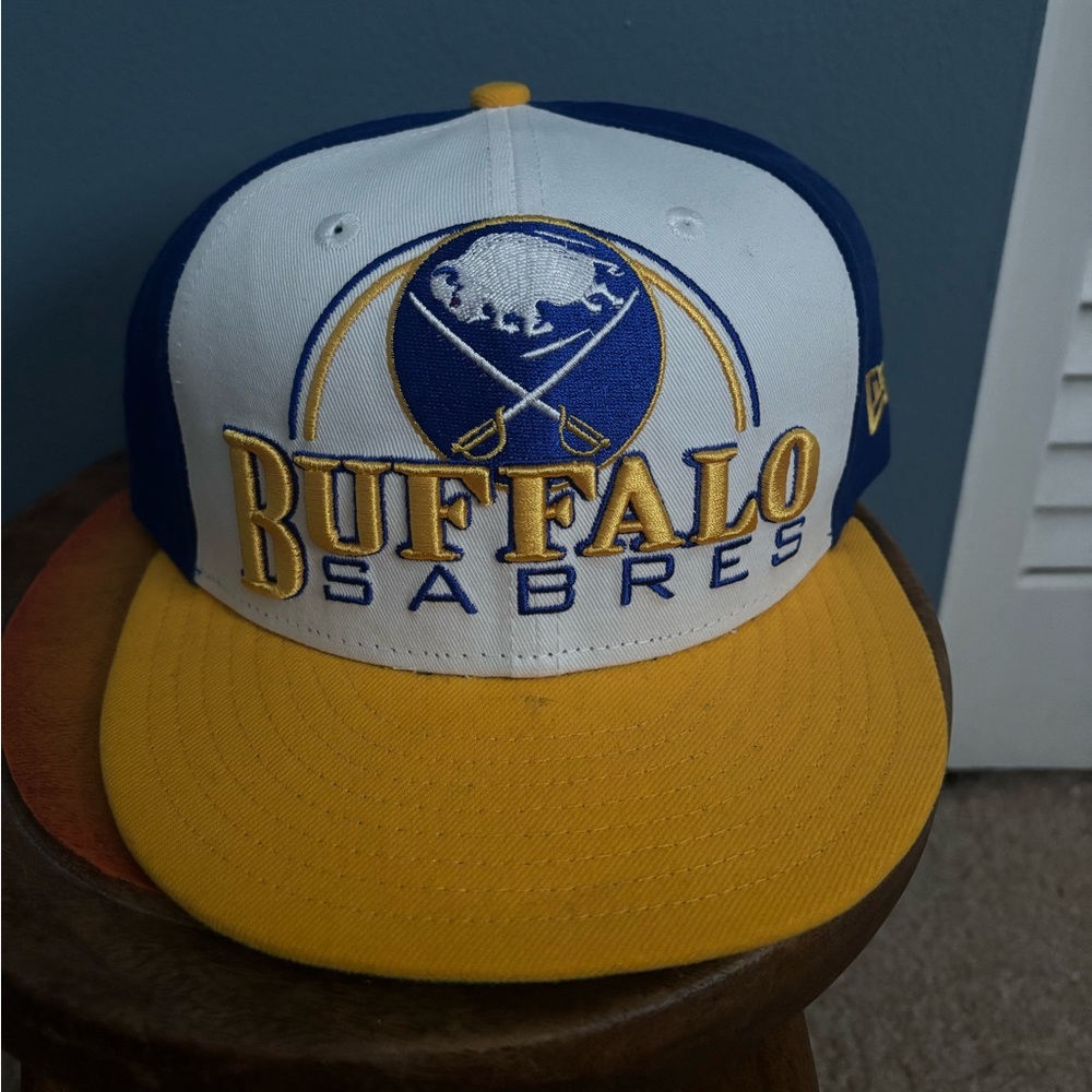 Buffalo Sabres Fitted Hat 7 1/4
